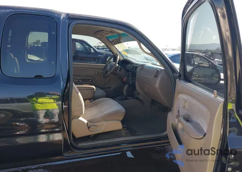 2001 Toyota Tacoma Prerunner из США, поврежденный, VIN 5TESM92N01Z852943